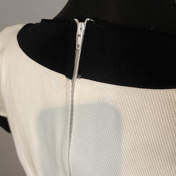 Vintage J M  Black and White Houndstooth‎ Sheath Dress Size 6 Classic Mod Style - Picture 2 of 9